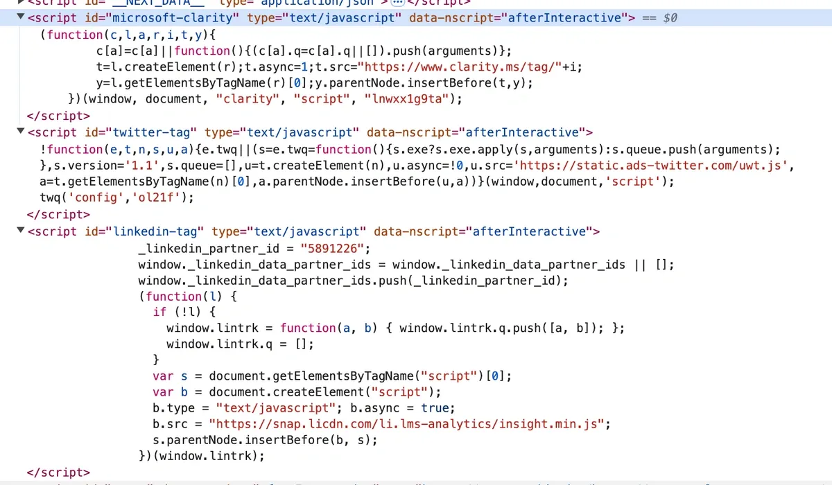 Snippet de suivi Microsoft Clarity qui charge des scripts tiers supplémentaires